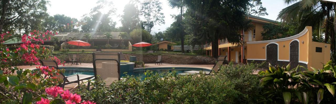 Hotel Villa Florencia 투리알바 외부 사진