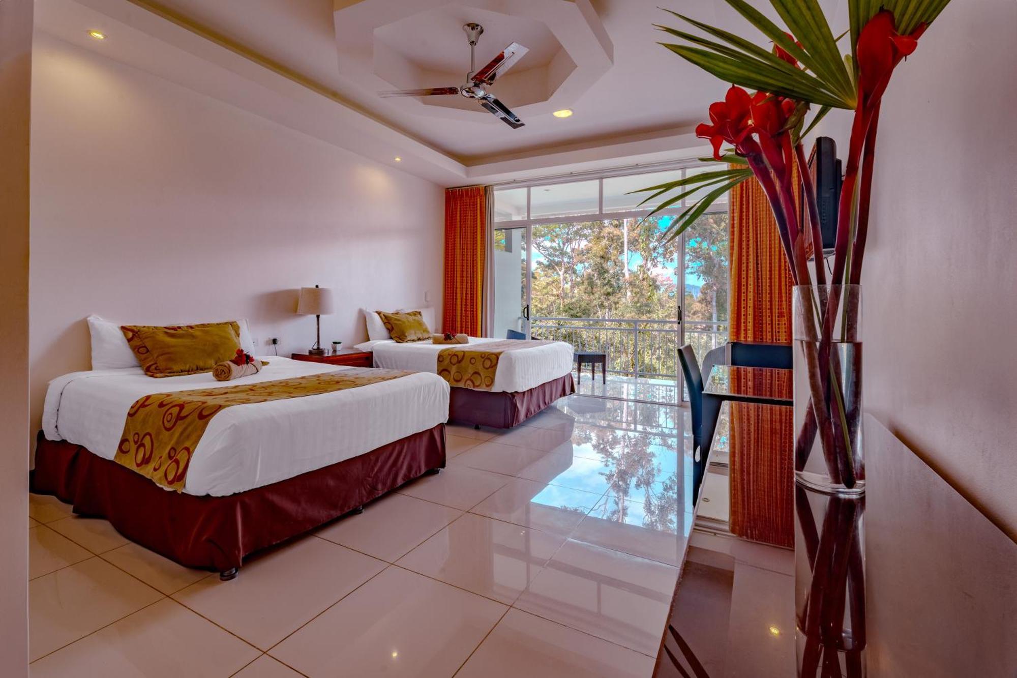 Hotel Villa Florencia 투리알바 객실 사진