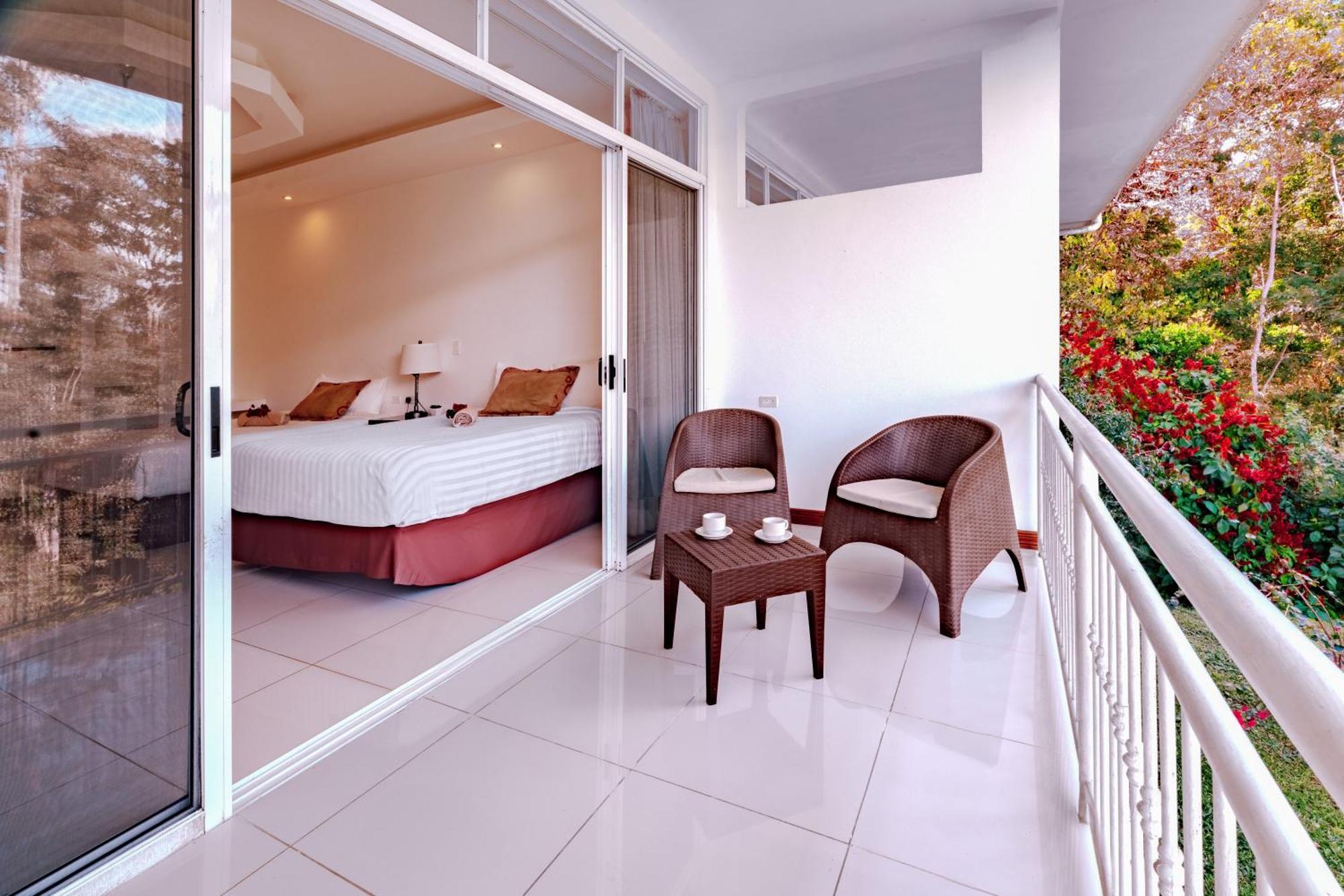 Hotel Villa Florencia 투리알바 객실 사진